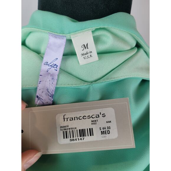Francesca's Alya NWT V-Neck Bright Mint Green 1/2 Sleeve Knee Length Dress Sz M - Picture 7 of 8